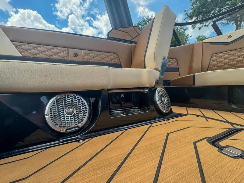 Slide: The Image of 2024 Varatti Z2373 boat interior with premium seating and built-in speakers. - 27