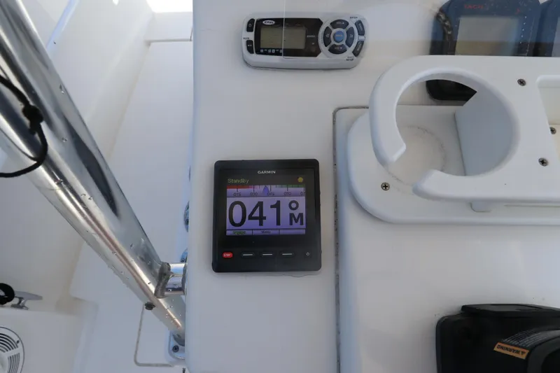 Slide: The Image of Garmin marine electronics on 2008 Contender 31 Tournament boat dashboard. - 21