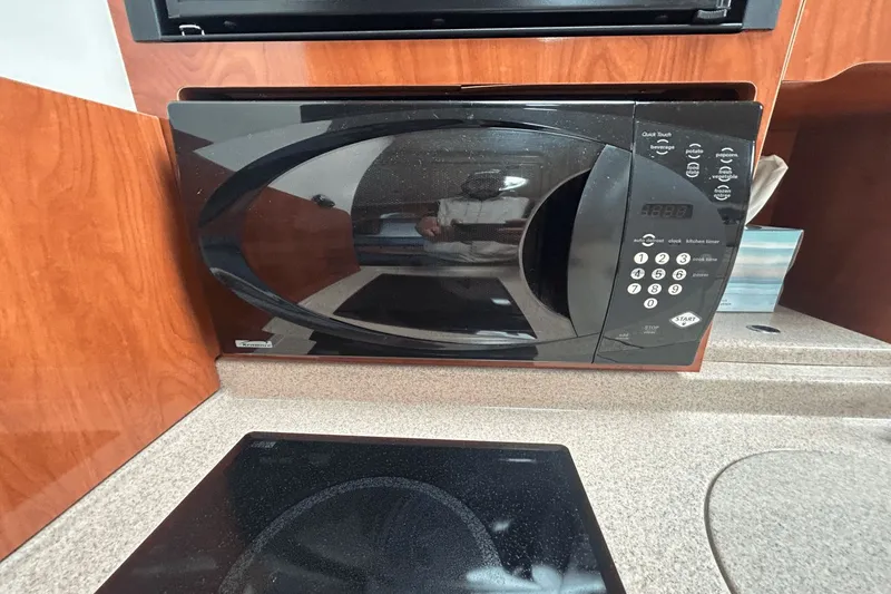 Slide: The Image of Four Winns 288 Vista 2004 - 38