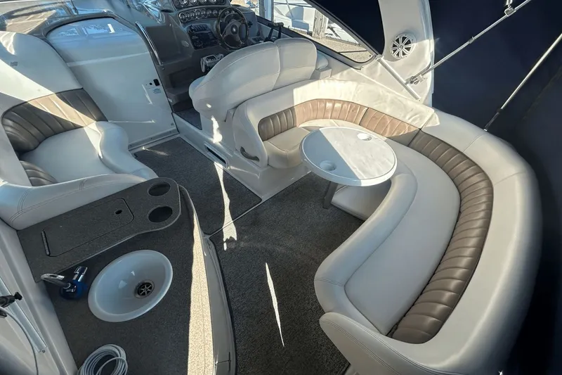 Slide: The Image of Four Winns 288 Vista 2004 - 7