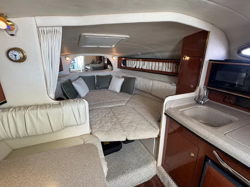 Slide: The Image of Sea Ray 280 Sundancer 2001 - 14