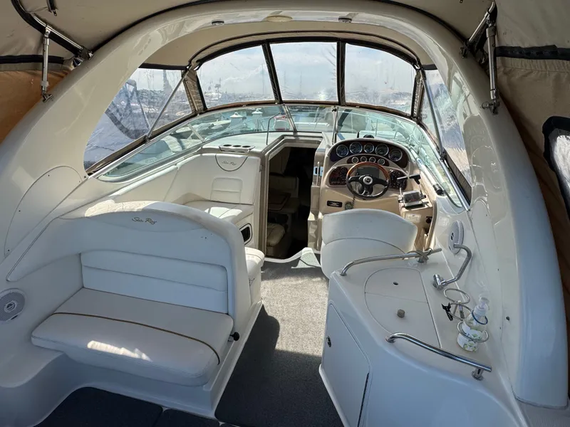 Slide: The Image of Sea Ray 280 Sundancer 2001 - 4