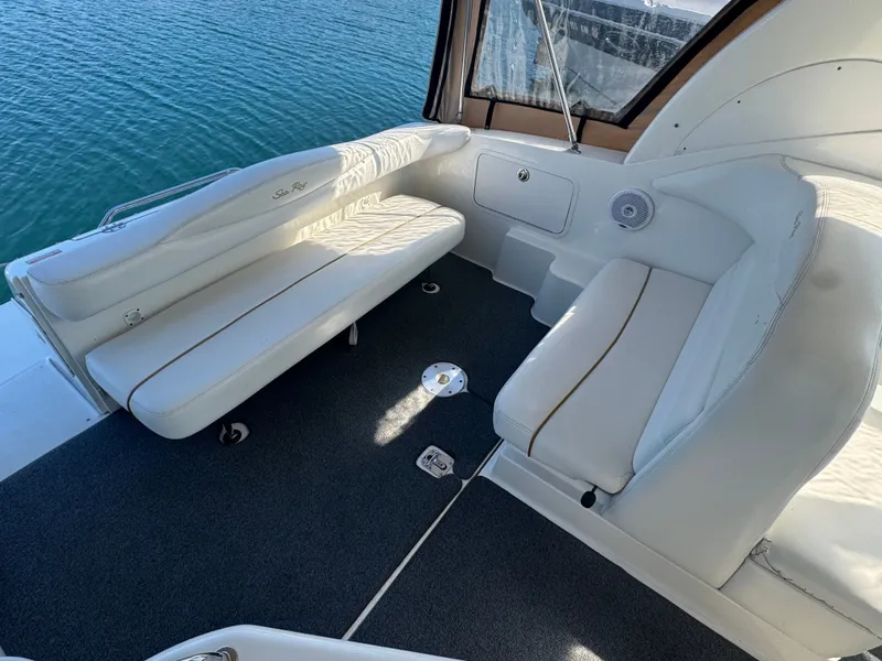 Slide: The Image of Sea Ray 280 Sundancer 2001 - 6