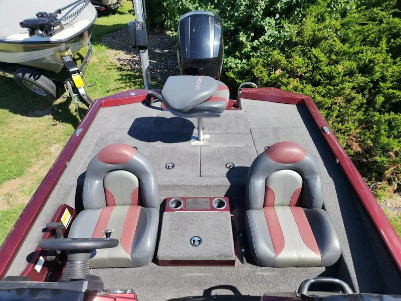 Slide: The Image of Vexus AVX 1980 2019 - 10