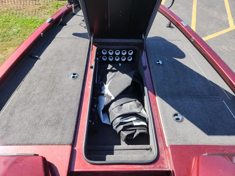 Slide: The Image of Vexus AVX 1980 2019 - 15