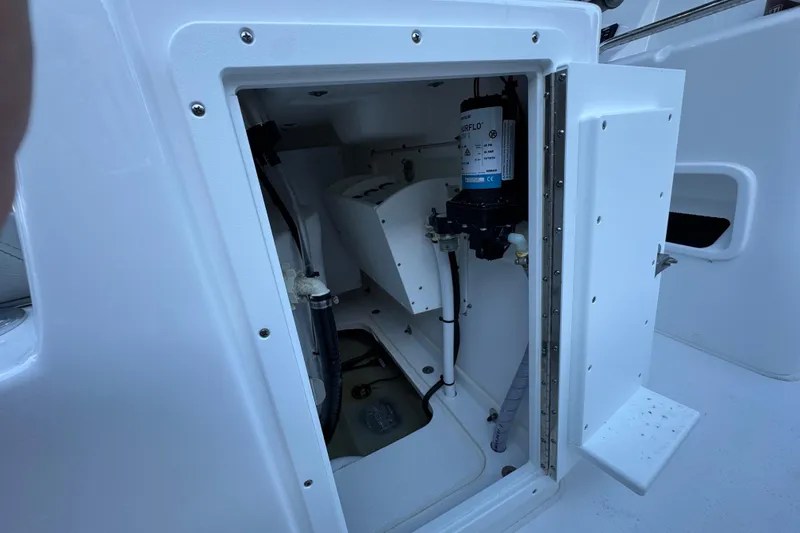 Slide: The Image of 2026 Cape Horn 31 T boat dashboard with Garmin navigation, sleek design, and modern controls. - 14