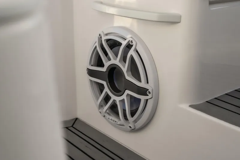 Slide: The Image of Speaker on 2026 Fountain 39 DX boat, featuring JL Audio marine sound system. - 39
