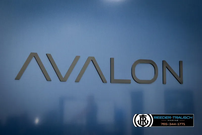 Slide: The Image of 2026 Avalon LSZ QLS logo on blue background, Reeder-Trausch Marine branding. - 53