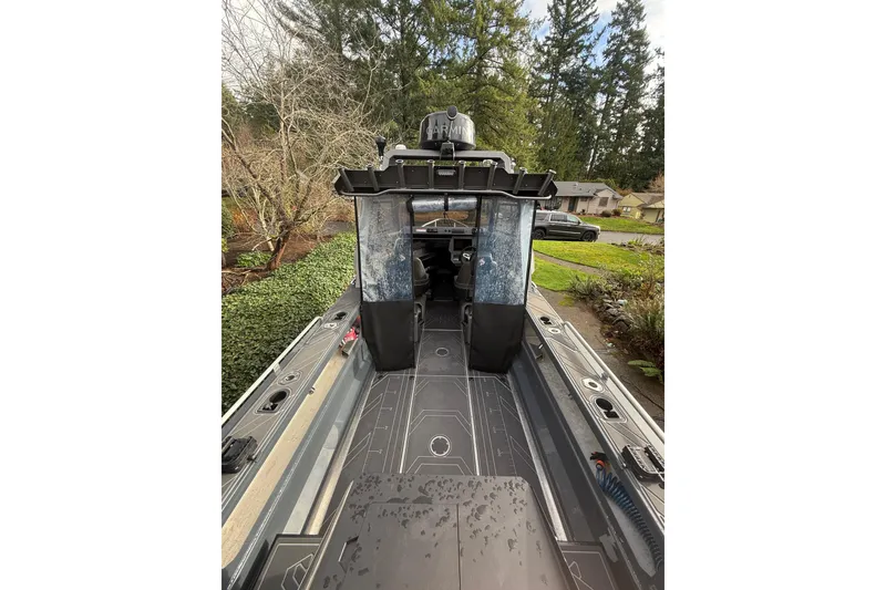 Slide: The Image of 2024 Stabicraft 2050 Supercab boat interior with sleek design and advanced features. - 6