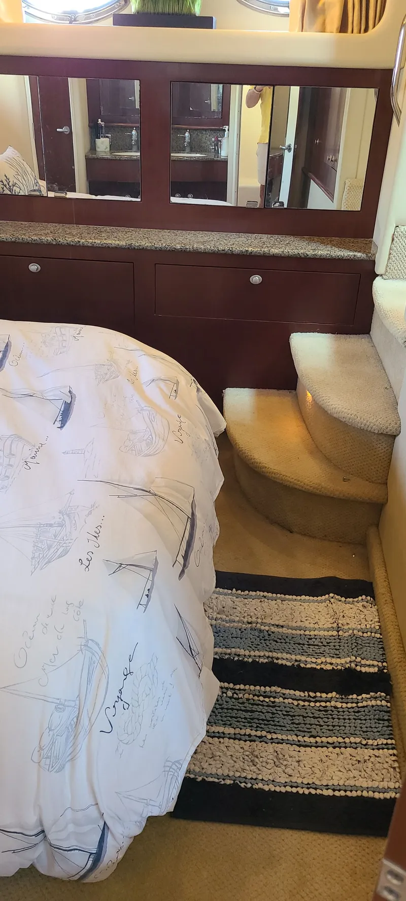 Slide: The Image of Sea Ray 390 Motor Yacht 2005 - 15