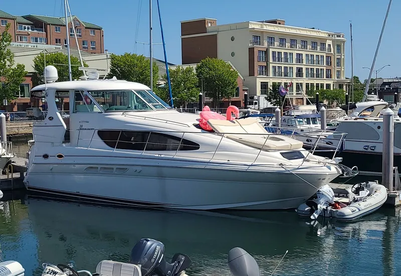 Slide: The Image of Sea Ray 390 Motor Yacht 2005 - 4