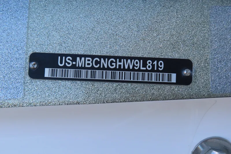 Slide: The Image of 2019 MasterCraft X22 boat identification plate with serial number and barcode. - 18