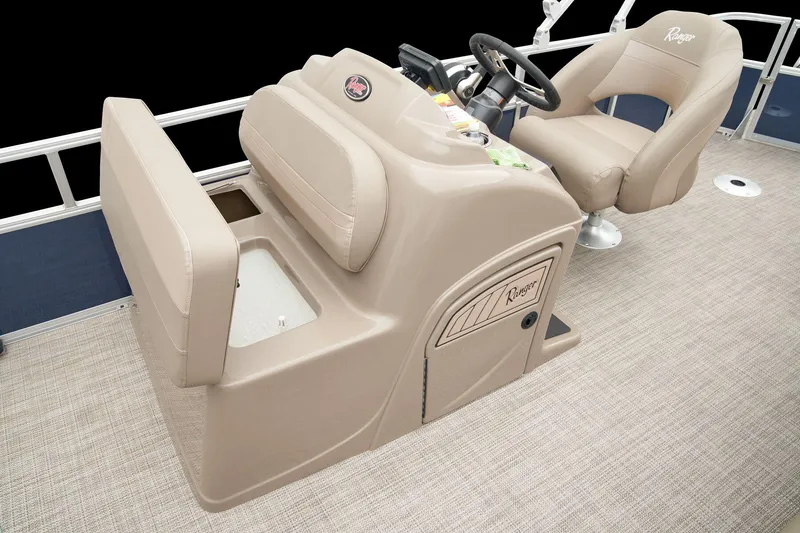 Slide: The Image of Ranger Boats Reata 200F 2024 - 22