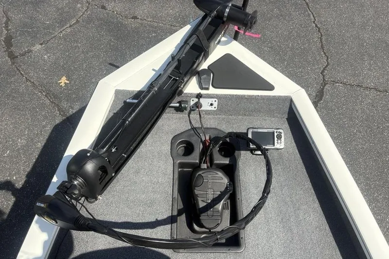 Slide: The Image of 2026 Tracker Pro Team 190 TX boat deck with trolling motor and fish finder. - 6