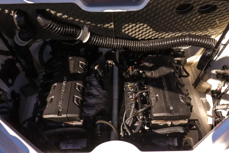 Slide: The Image of 2019 Yamaha Boats 212X engine compartment with dual high-output engines. - 17