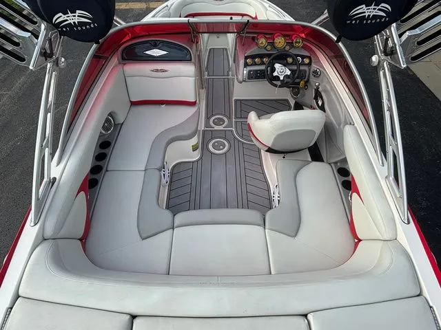 Slide: The Image of MasterCraft X-Star / MCX 5.7L 2004 - 13