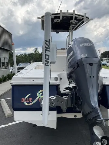 Slide: The Image of Robalo Cayman 226 2017 - 4