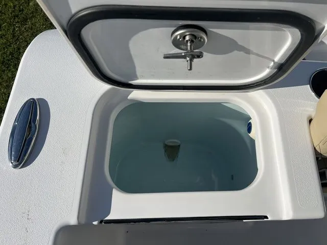 Slide: The Image of Sportsman Open 212 Center Console 2026 - 5