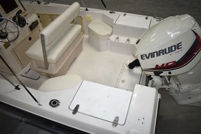 Slide: The Image of Sea Pro 180 Center Console 1997 - 12