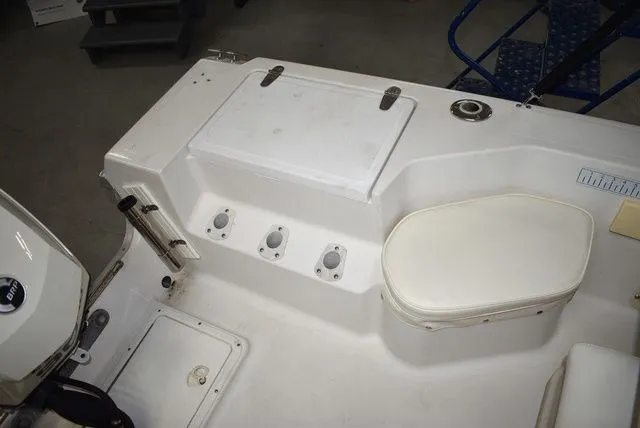 Slide: The Image of Sea Pro 180 Center Console 1997 - 20