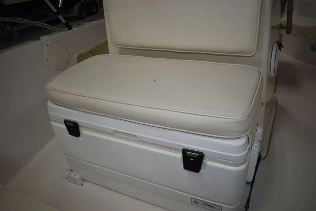 Slide: The Image of Sea Pro 180 Center Console 1997 - 36