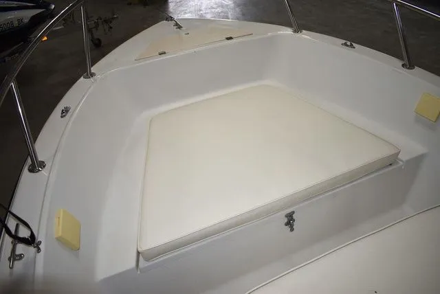 Slide: The Image of Sea Pro 180 Center Console 1997 - 38