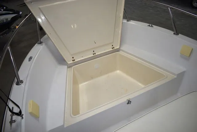 Slide: The Image of Sea Pro 180 Center Console 1997 - 39