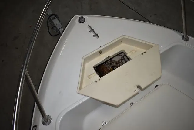 Slide: The Image of Sea Pro 180 Center Console 1997 - 40