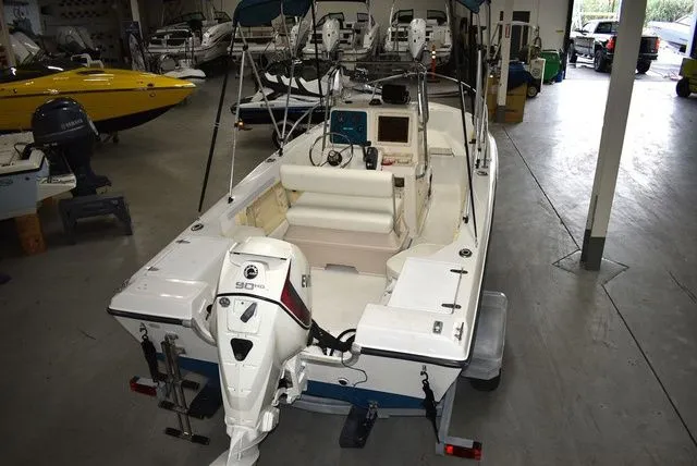 Slide: The Image of Sea Pro 180 Center Console 1997 - 9