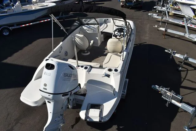 Slide: The Image of Stingray 191 DC 2024 - 10