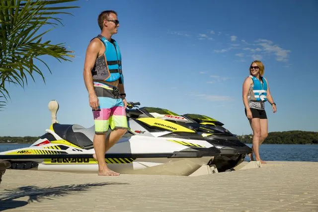 Slide: The Image of Wave Armor Jet Docks 2025 - 26