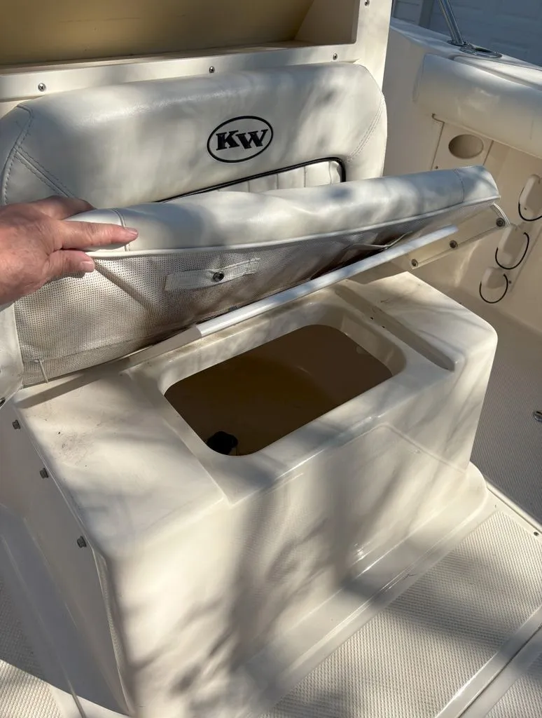 Slide: The Image of Key West 2300 BLUEWATER WA 2006 - 18