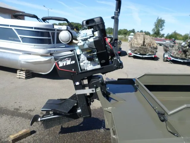 Slide: The Image of Gator Trax 16 MARSH SERIES 2024 - 6