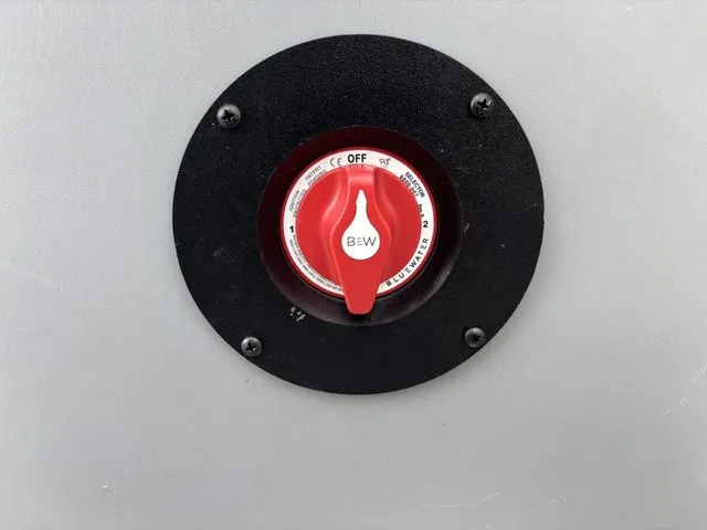 Slide: The Image of Bentley Pontoons 223 Bolt / DF150ATL5-B 2026 - 28