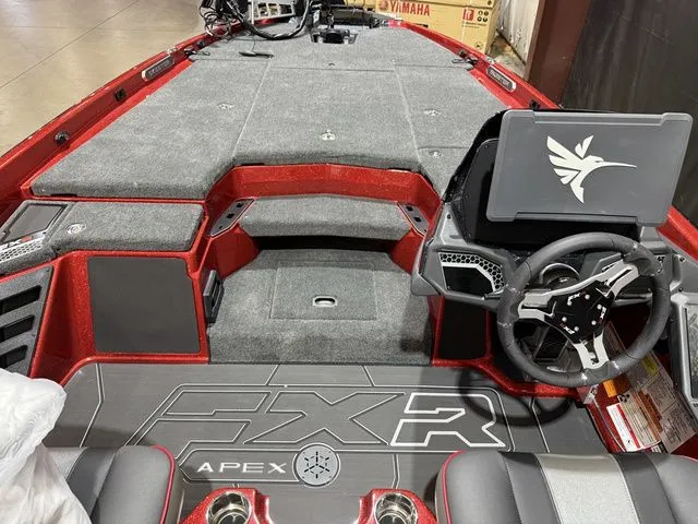 Slide: The Image of Skeeter FXR20 Apex 2026 - 14