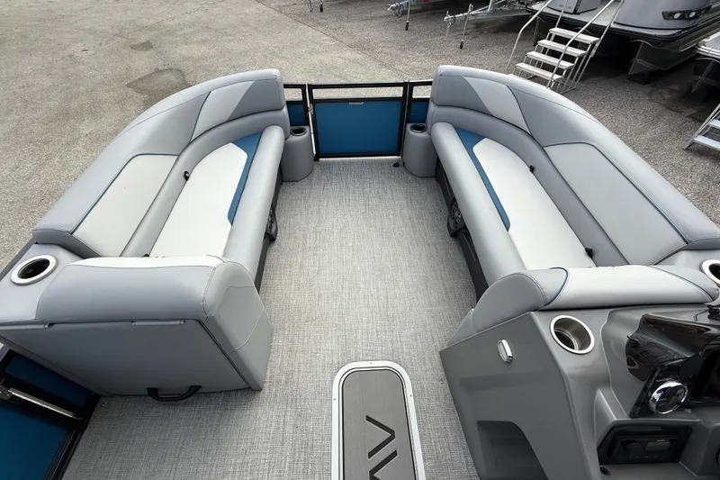 Slide: The Image of 2026 Avalon 2385 Venture 85 Quad Lounger interior with spacious seating and modern design. - 41