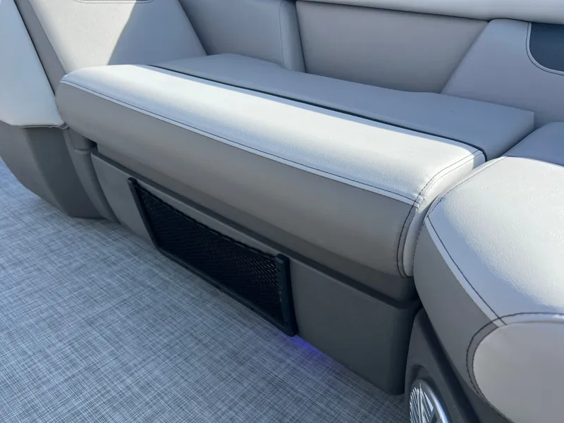 Slide: The Image of Princecraft Vectra 23 RL 2026 - 19