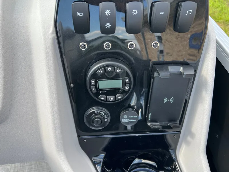 Slide: The Image of Princecraft Vectra 21 2026 - 11