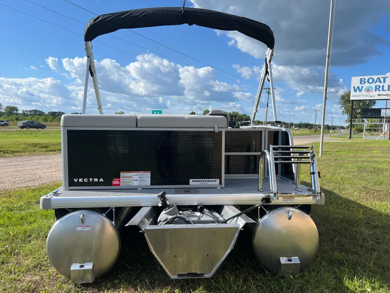 Slide: The Image of Princecraft Vectra 21 2026 - 22