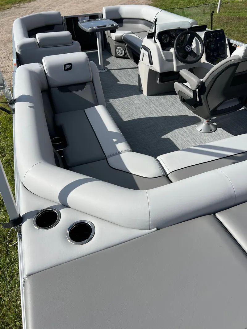 Slide: The Image of Princecraft Vectra 21 2026 - 29