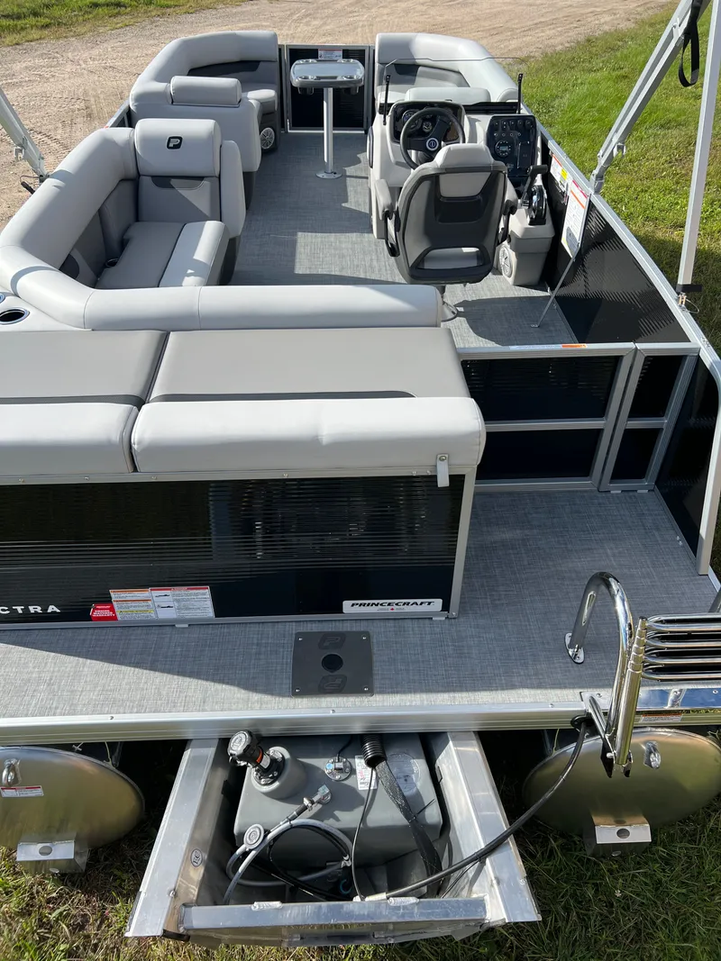 Slide: The Image of Princecraft Vectra 21 2026 - 30