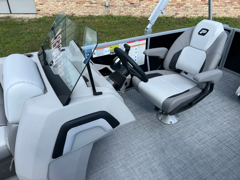 Slide: The Image of Princecraft Vectra 21 2026 - 7