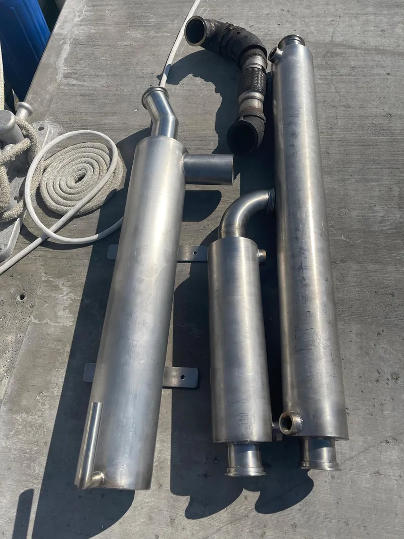 Slide: The Image of Aleutian 51 1977 - 54