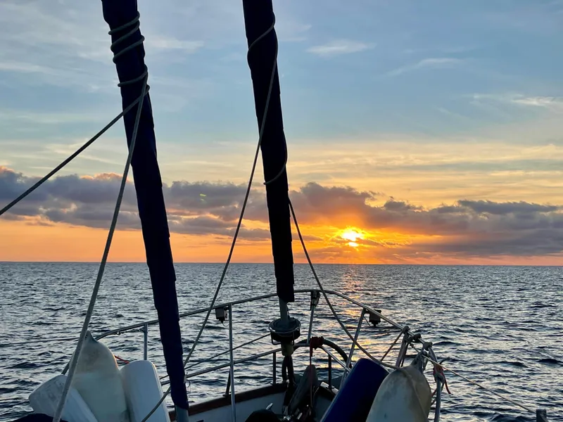 Slide: The Image of Aleutian 51 1977 - 68