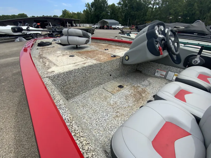 Slide: The Image of Tracker Pro Team 175 TXW 2015 - 13