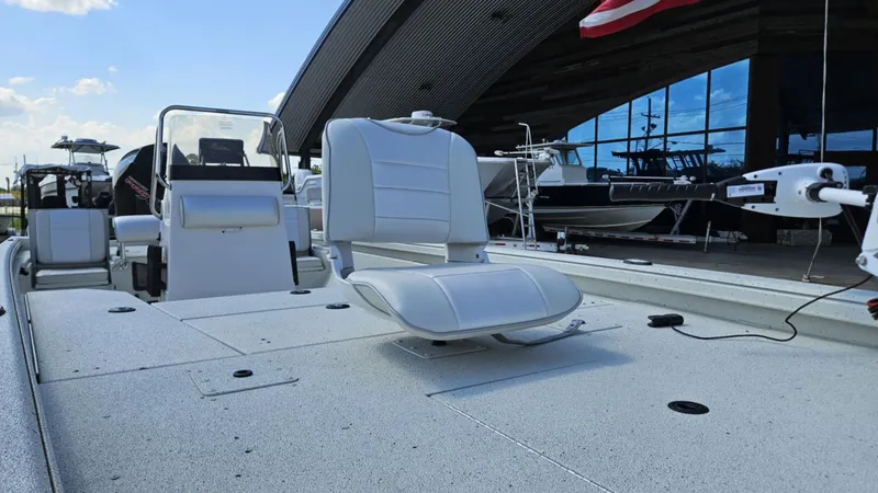 Slide: The Image of Ranger RB210 2025 - 16