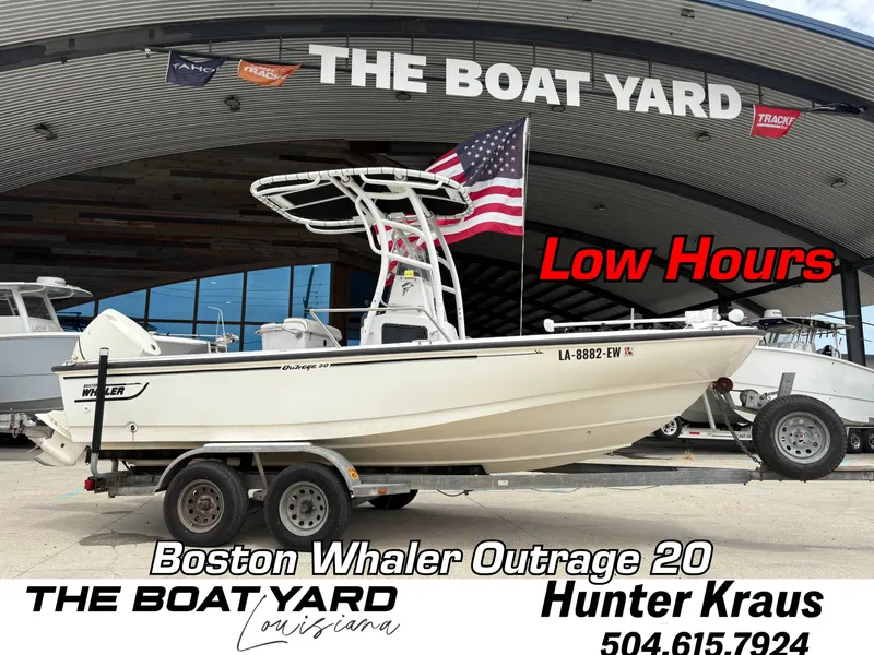 Slide: The Image of Boston Whaler Outrage 20 1996 - 1