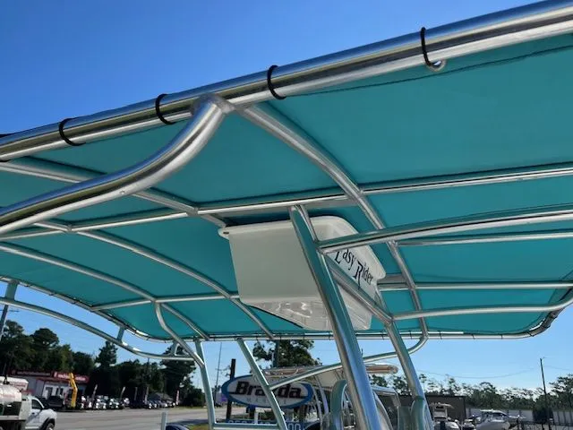 Slide: The Image of KenCraft Bay RIder 2460 2022 - 13