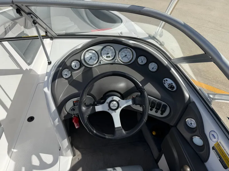 Slide: The Image of Moomba Mobius 2005 - 12