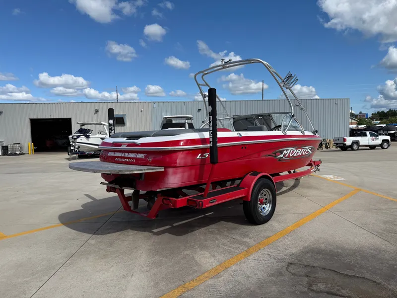 Slide: The Image of Moomba Mobius 2005 - 2